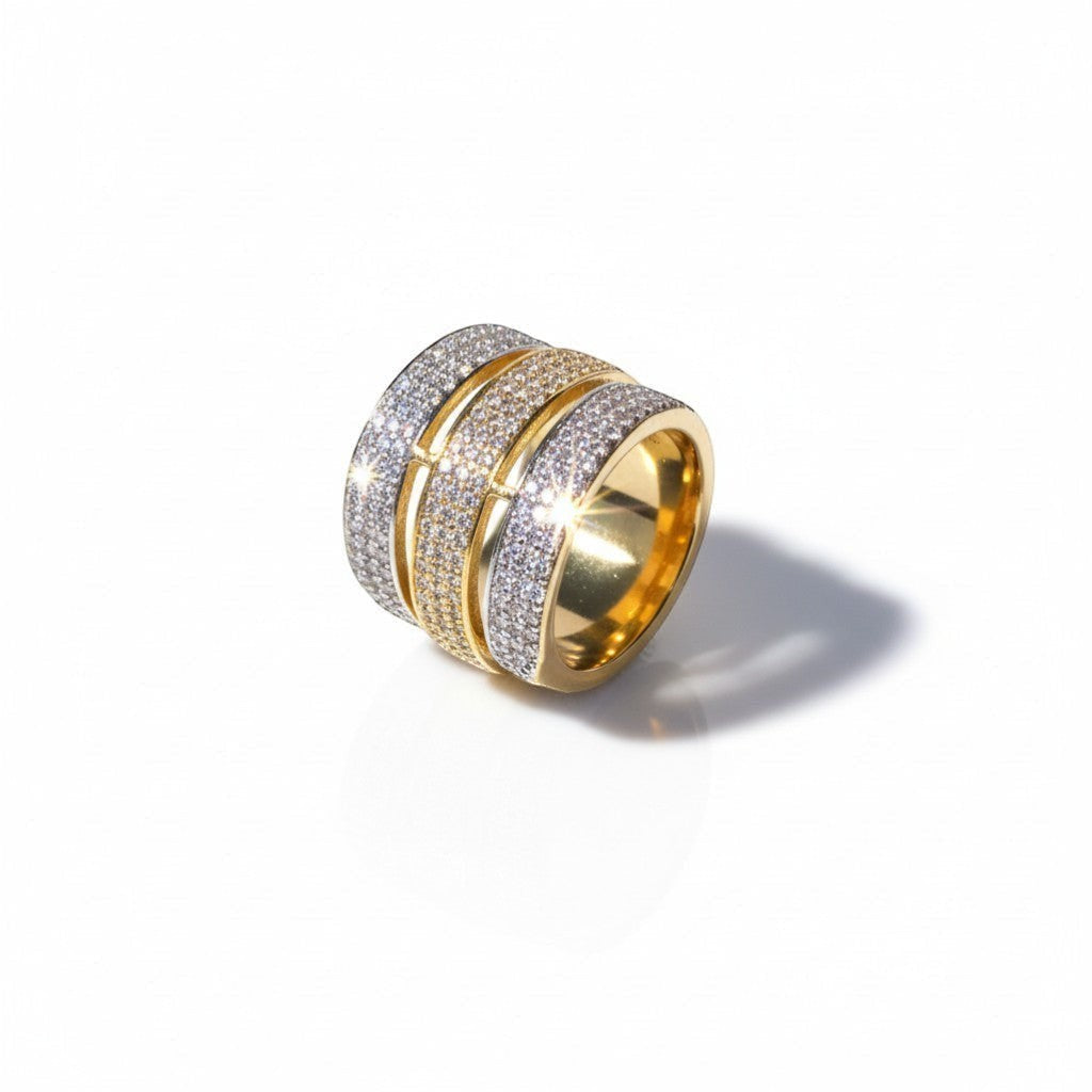 AVIRI 3-layer adjustable ring with premium artificial diamonds and silver polish finish.